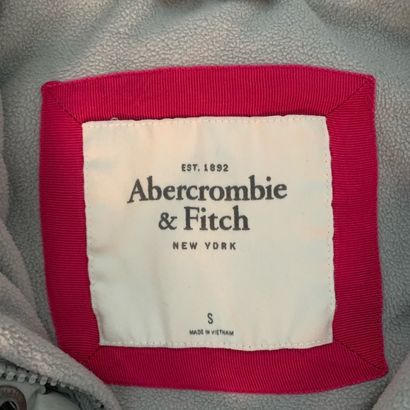 A&F Gray vests - Picture 2 of 3